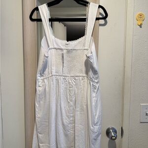 Elegant White Mini Dress